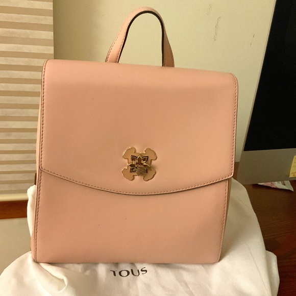 TOUS leather light pink backpack - Picture 1 of 3